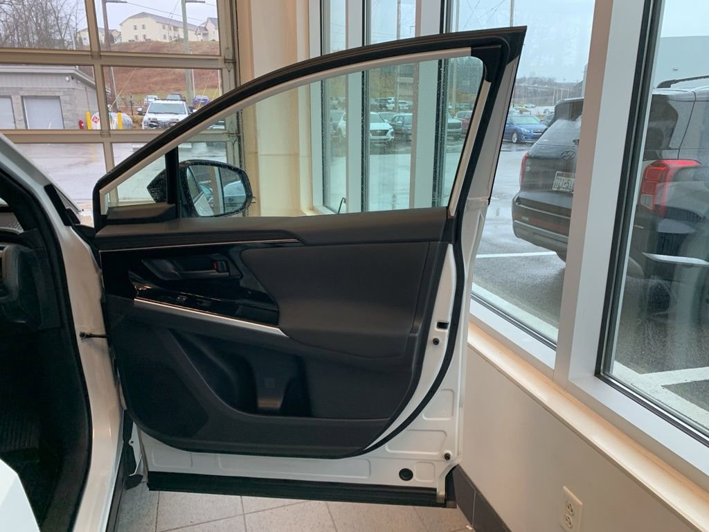 Certified 2023 Subaru Solterra AWD image 22