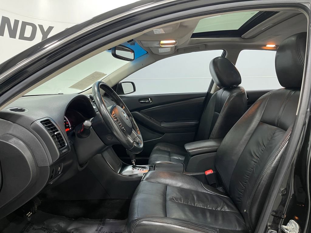 Used 2012 Nissan Altima 2.5 SL w/ 2.5SL Pkg image 12