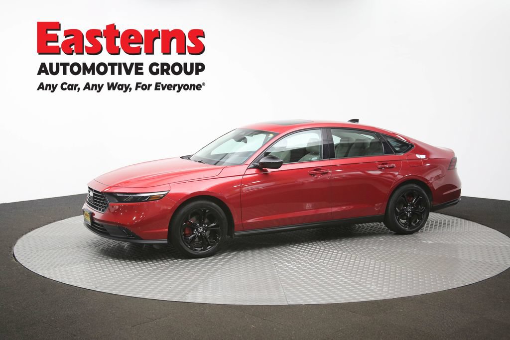 Used 2025 Honda Accord SE image 57