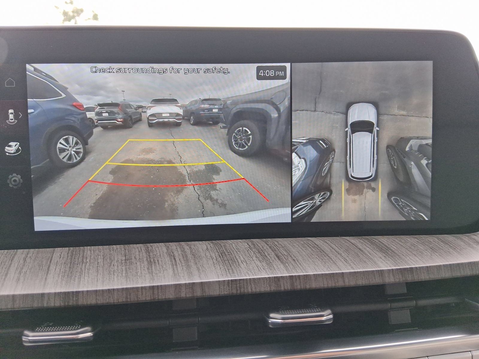 Used 2024 Kia Telluride SX Prestige w/ Towing Package AWD/4WD image 28