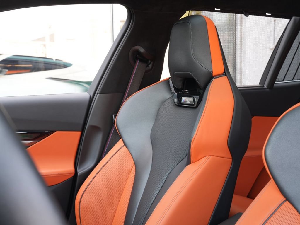 Used 2025 BMW M5 Touring AWD/4WD image 40