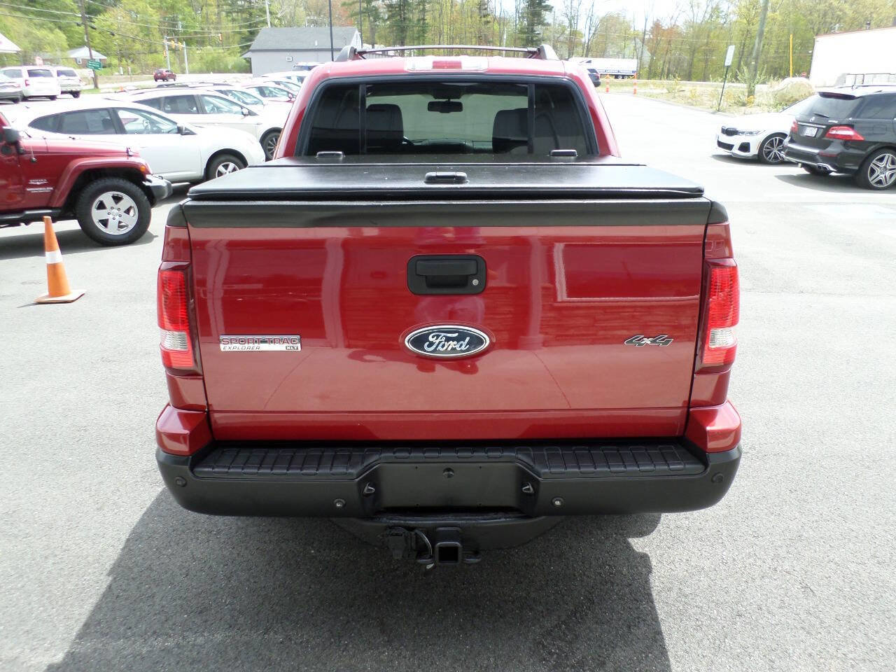 Used 2009 Ford Explorer Sport Trac XLT AWD/4WD image 6