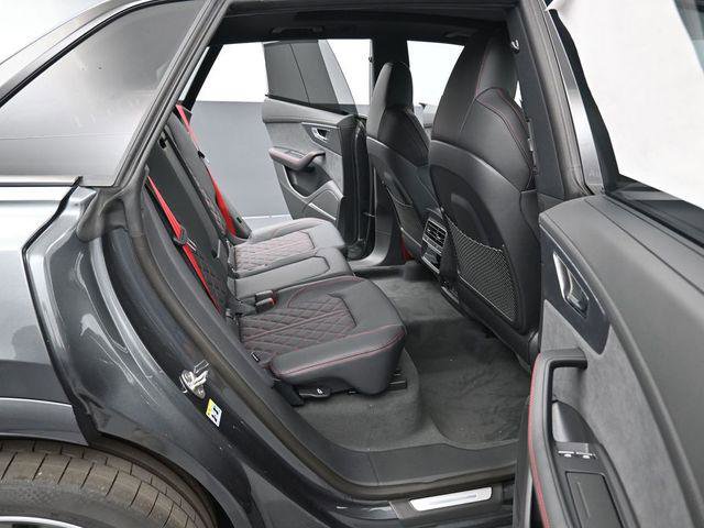 New 2026 Audi Q8 Prestige image 13