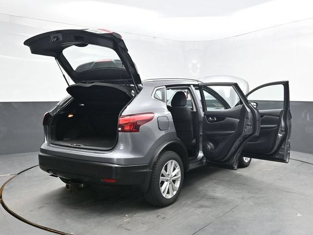 Used 2017 Nissan Rogue Sport SV w/ SV All-Weather Package AWD/4WD image 55