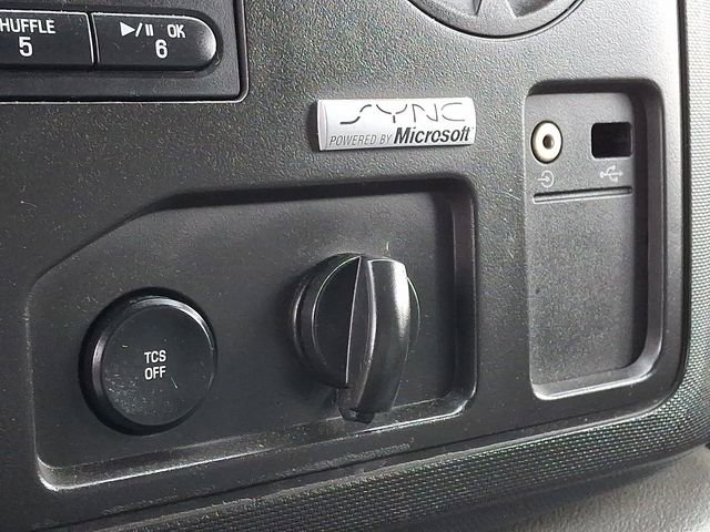Used 2014 Ford E-150 and Econoline 150 w/ Power Group RWD image 23