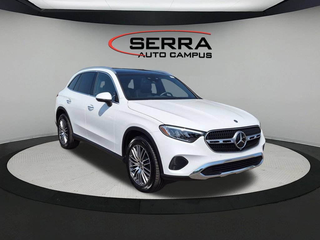 Certified 2026 Mercedes-Benz GLC 300 4MATIC image 1