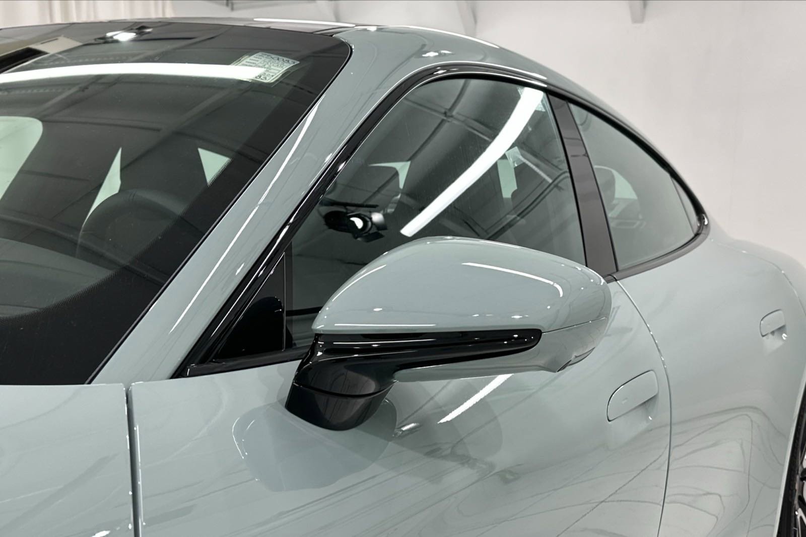 New 2025 Porsche Taycan 4S image 15