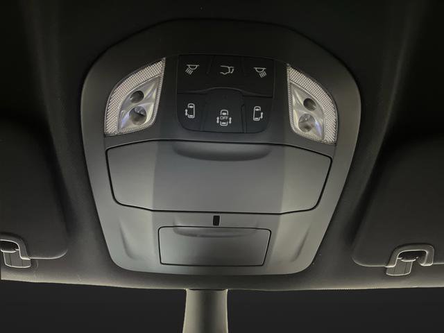 New 2026 Chrysler Pacifica Select w/ S Appearance Package image 24