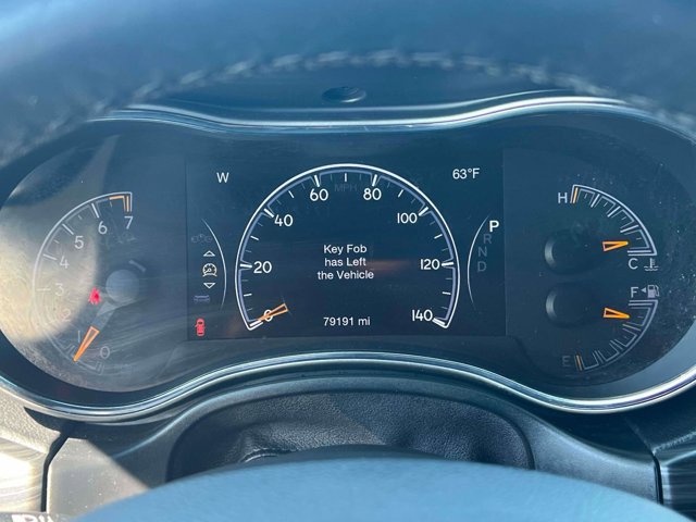 Used 2019 Jeep Grand Cherokee Altitude AWD/4WD image 28