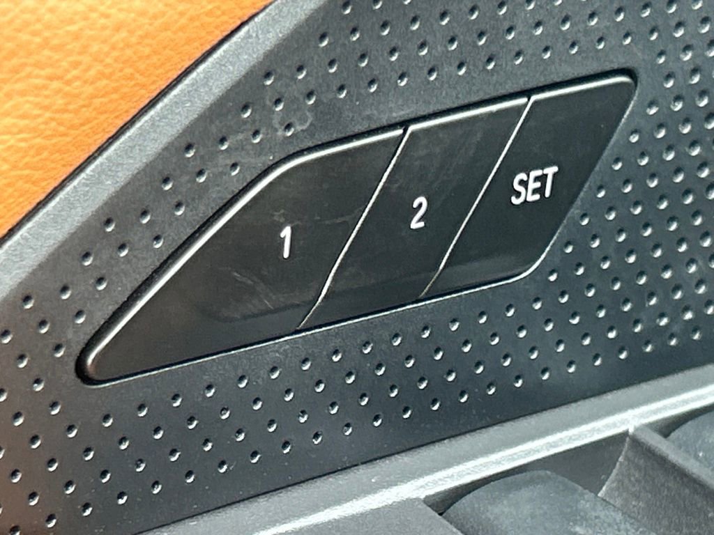 Used 2023 BMW 430i xDrive Convertible w/ M Sport Package image 51