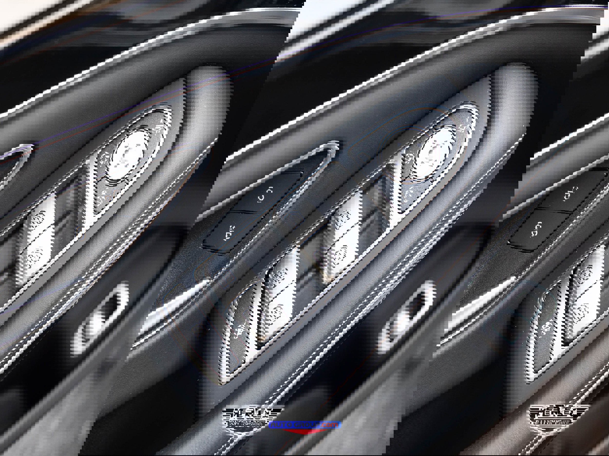 Used 2018 Mercedes-Benz S 560 4MATIC Sedan image 44