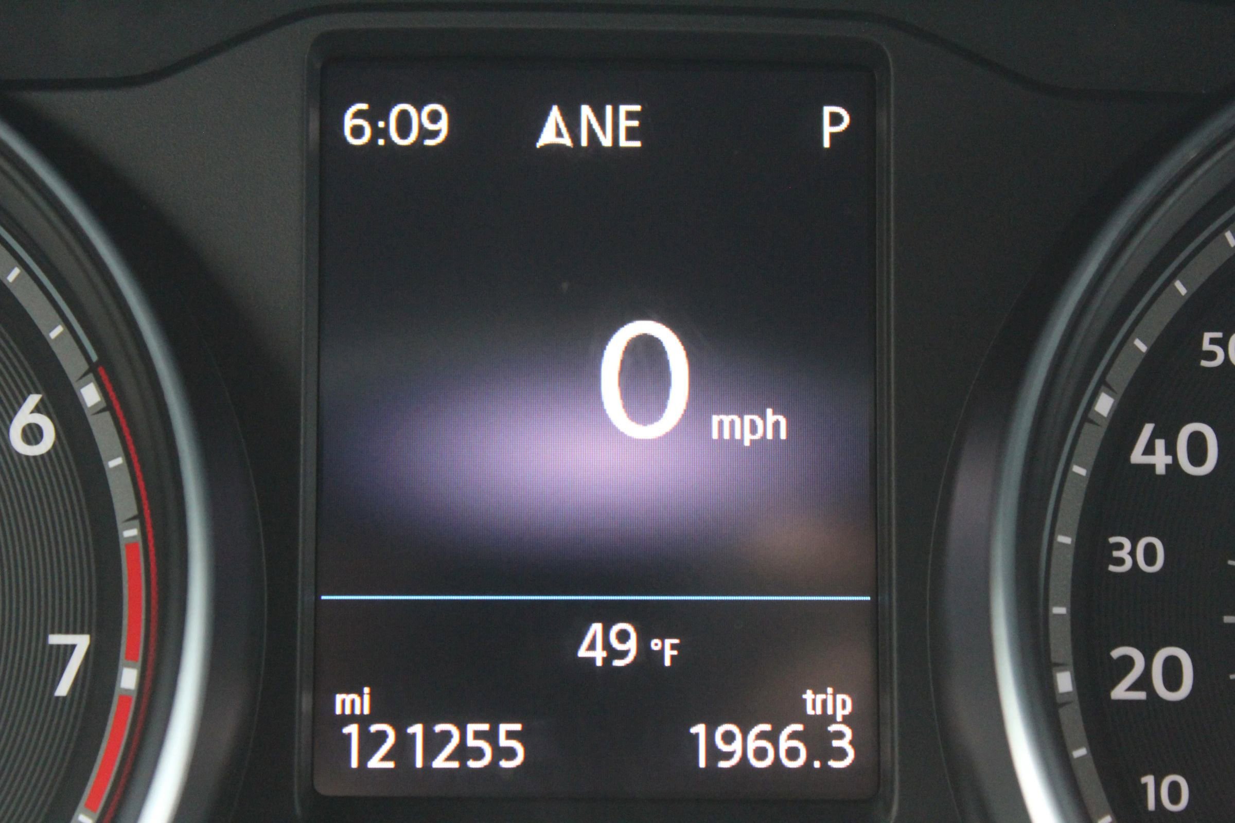 Used 2018 Volkswagen Atlas SE AWD/4WD image 30