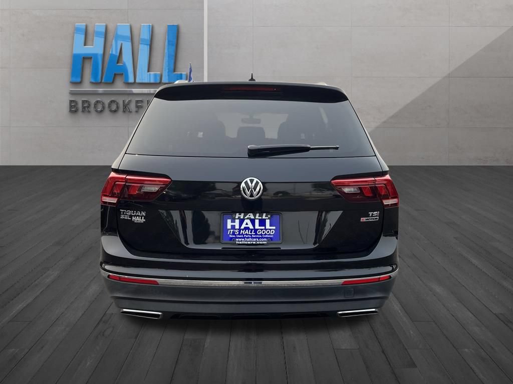 Used 2018 Volkswagen Tiguan SEL AWD/4WD image 4