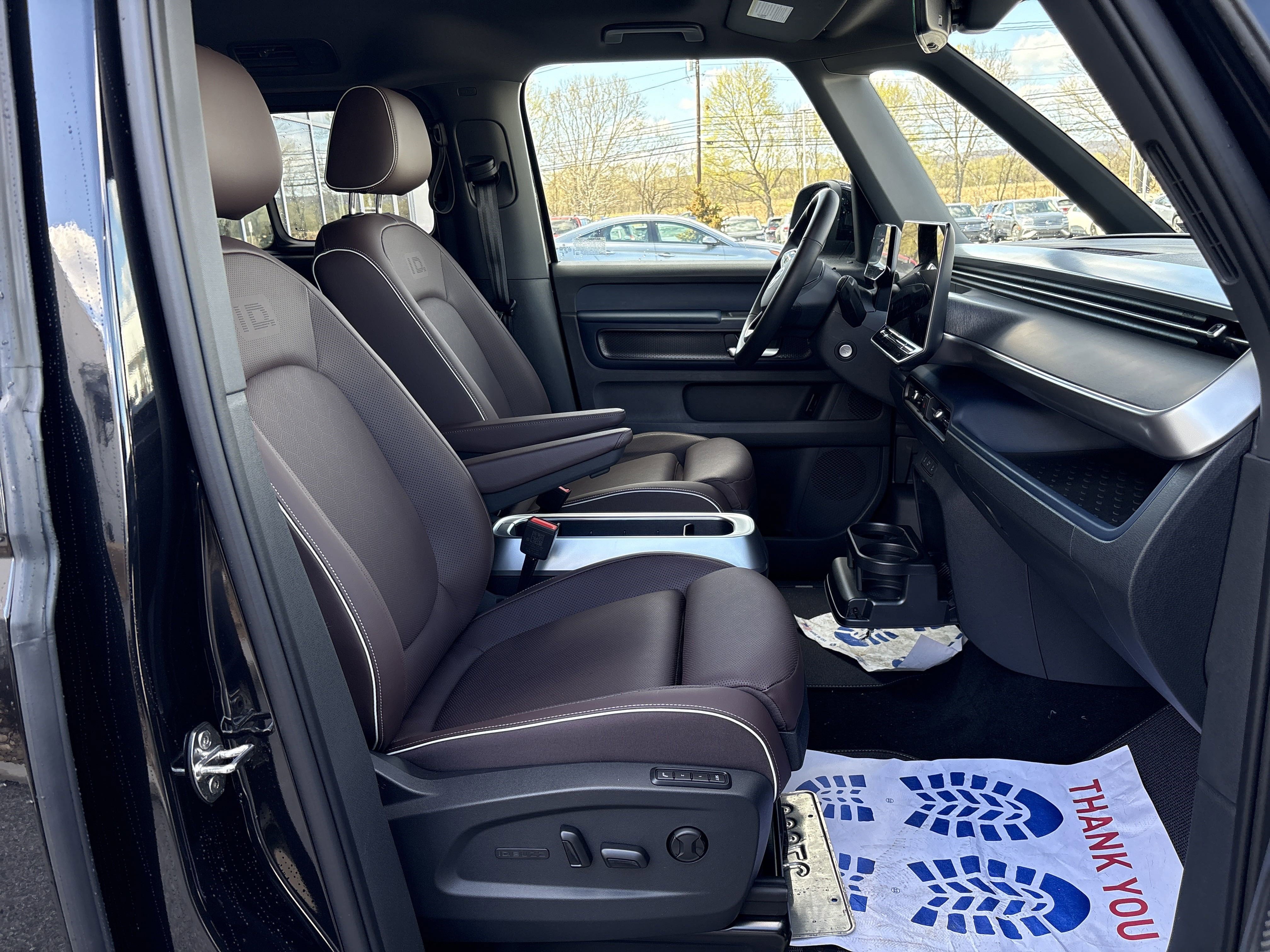 New 2025 Volkswagen ID. Buzz Pro S image 9