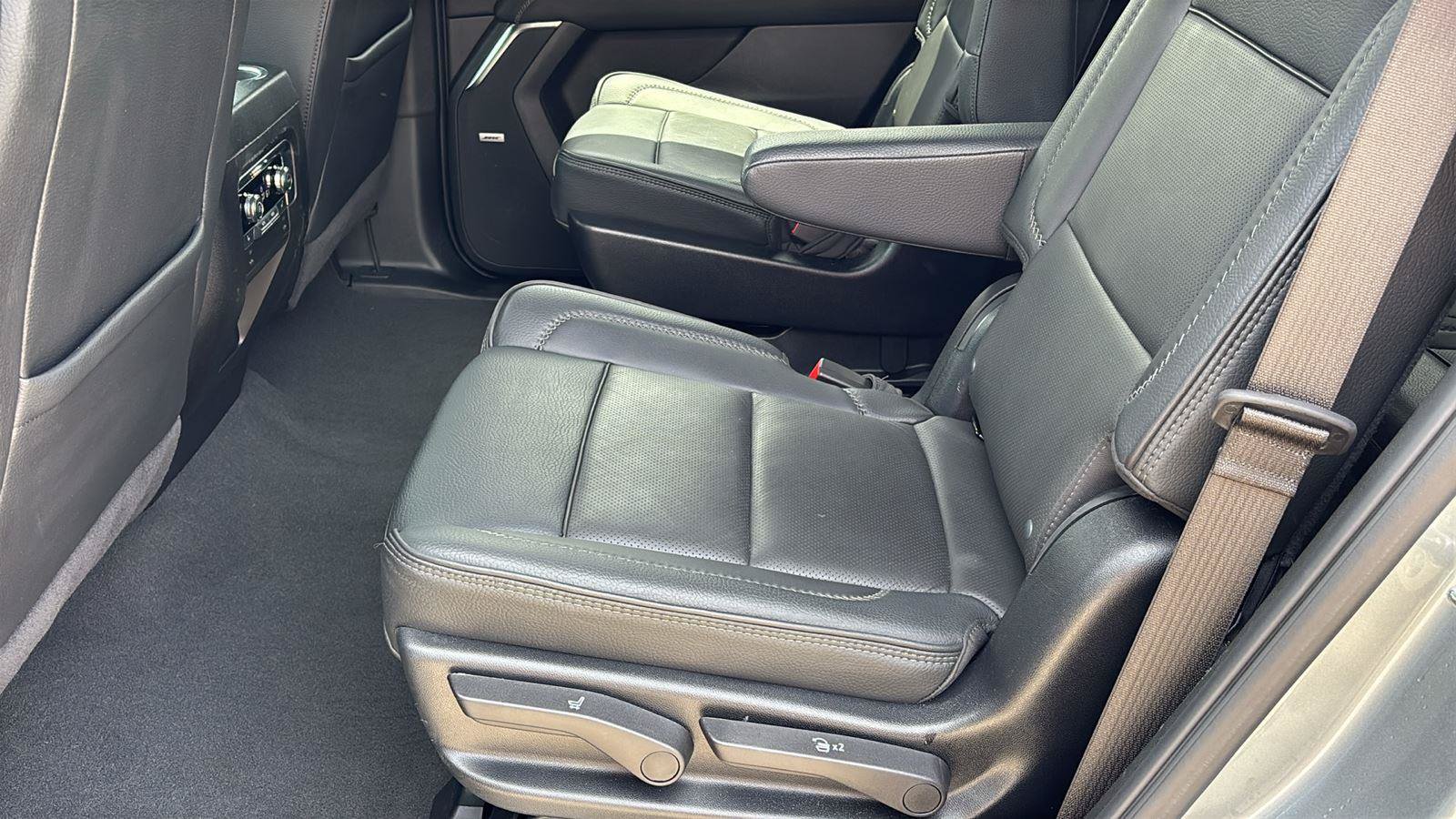 Certified 2025 GMC Yukon Denali AWD/4WD image 15