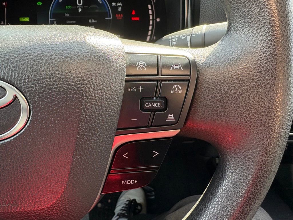 Certified 2025 Toyota Camry LE FWD image 19