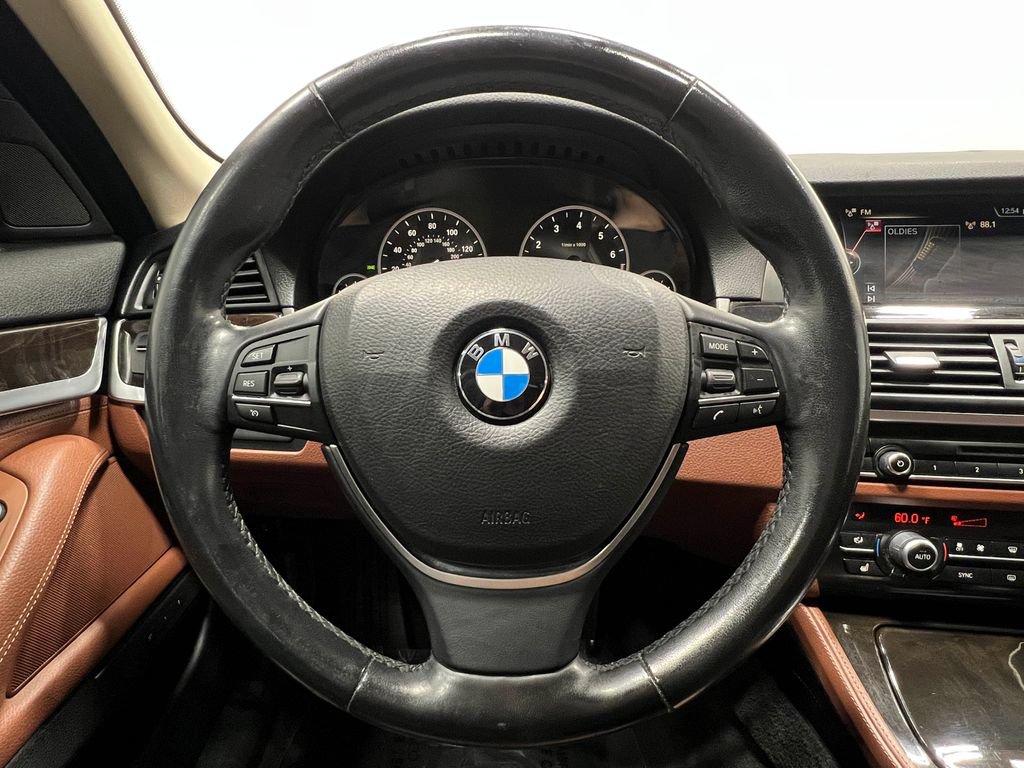 Used 2015 BMW 535i xDrive Sedan AWD/4WD image 24