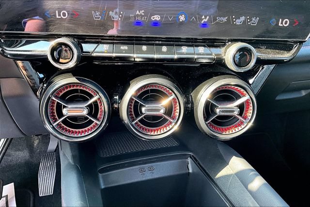 Certified 2024 Chevrolet Blazer EV RS AWD/4WD image 30