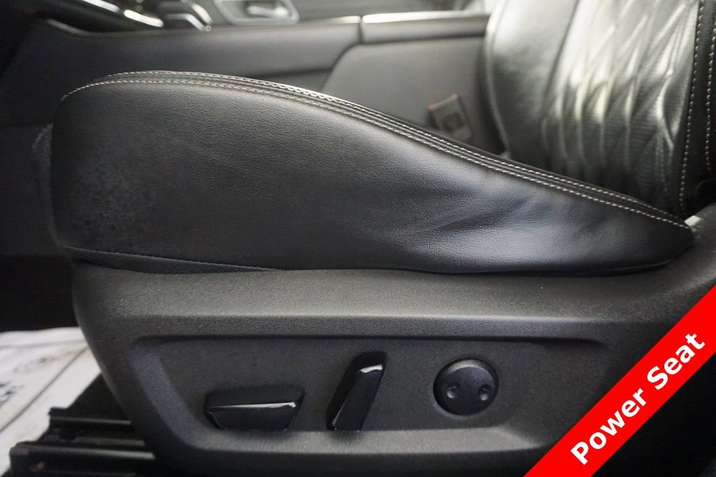 Used 2021 Nissan Rogue Platinum image 8