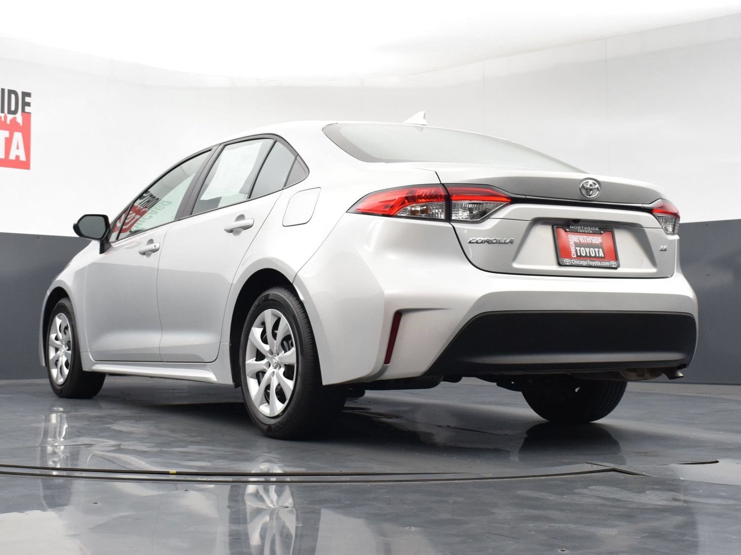 Used 2025 Toyota Corolla LE FWD image 26