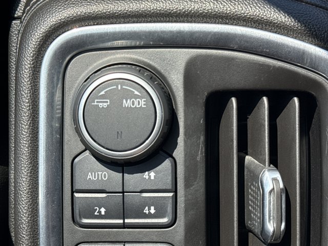Used 2020 Chevrolet Silverado 2500 LTZ w/ LTZ Convenience Package AWD/4WD image 22