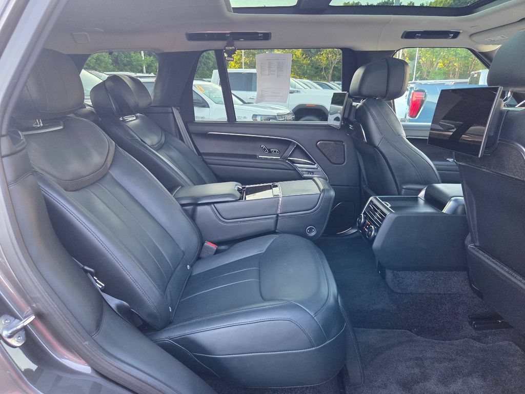 Used 2022 Land Rover Range Rover Long Wheelbase First Edition AWD/4WD image 30