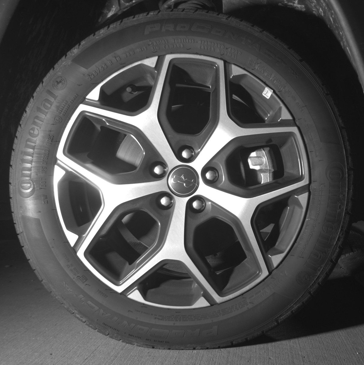 Used 2025 Jeep Compass Limited image 13