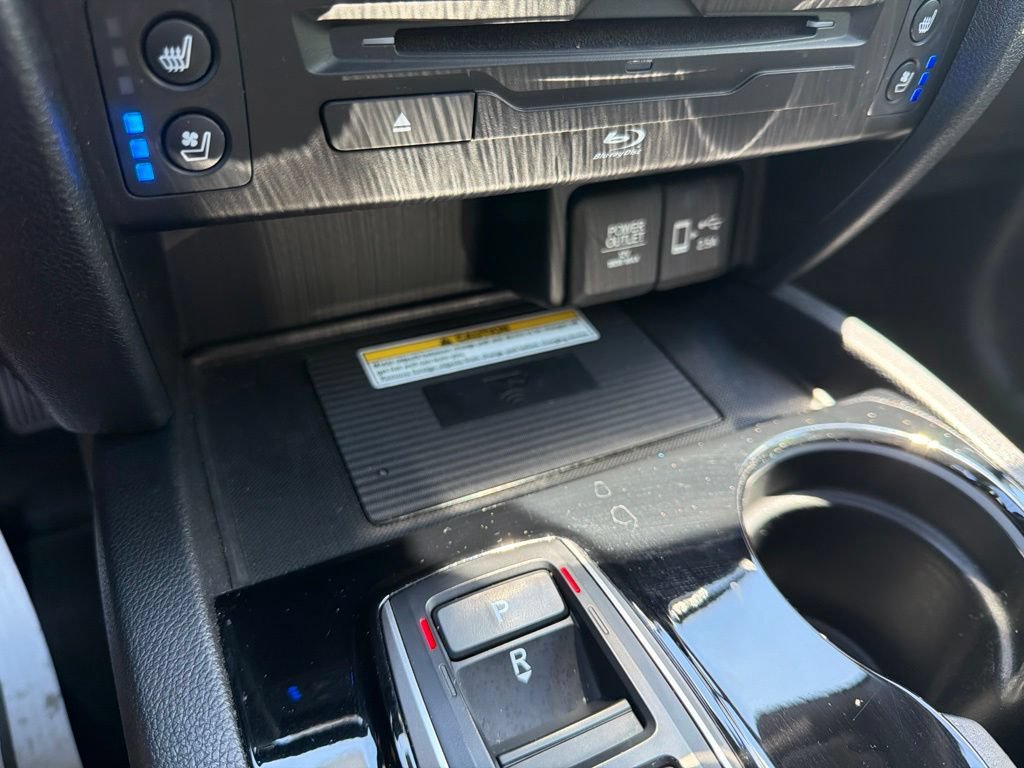 Used 2020 Honda Pilot Elite image 36