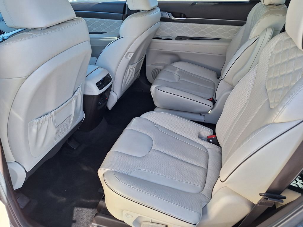 Used 2020 Hyundai Palisade Limited image 11