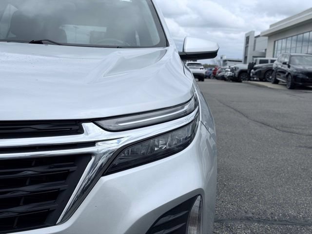 Used 2022 Chevrolet Equinox LT AWD/4WD image 3