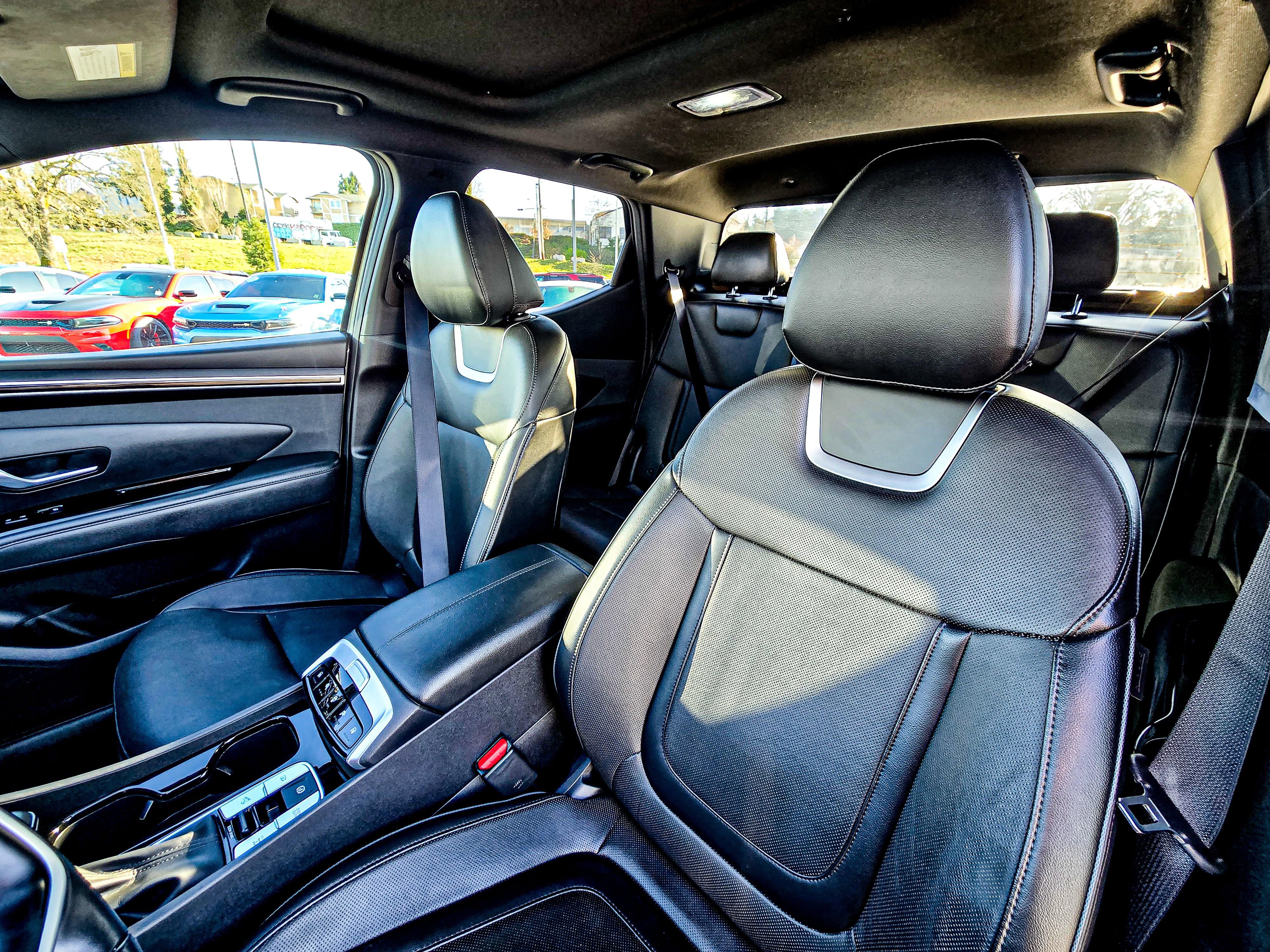 Used 2023 Hyundai Santa Cruz Limited image 10