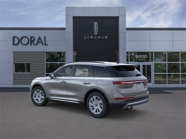 New 2026 Lincoln Corsair Premiere image 4