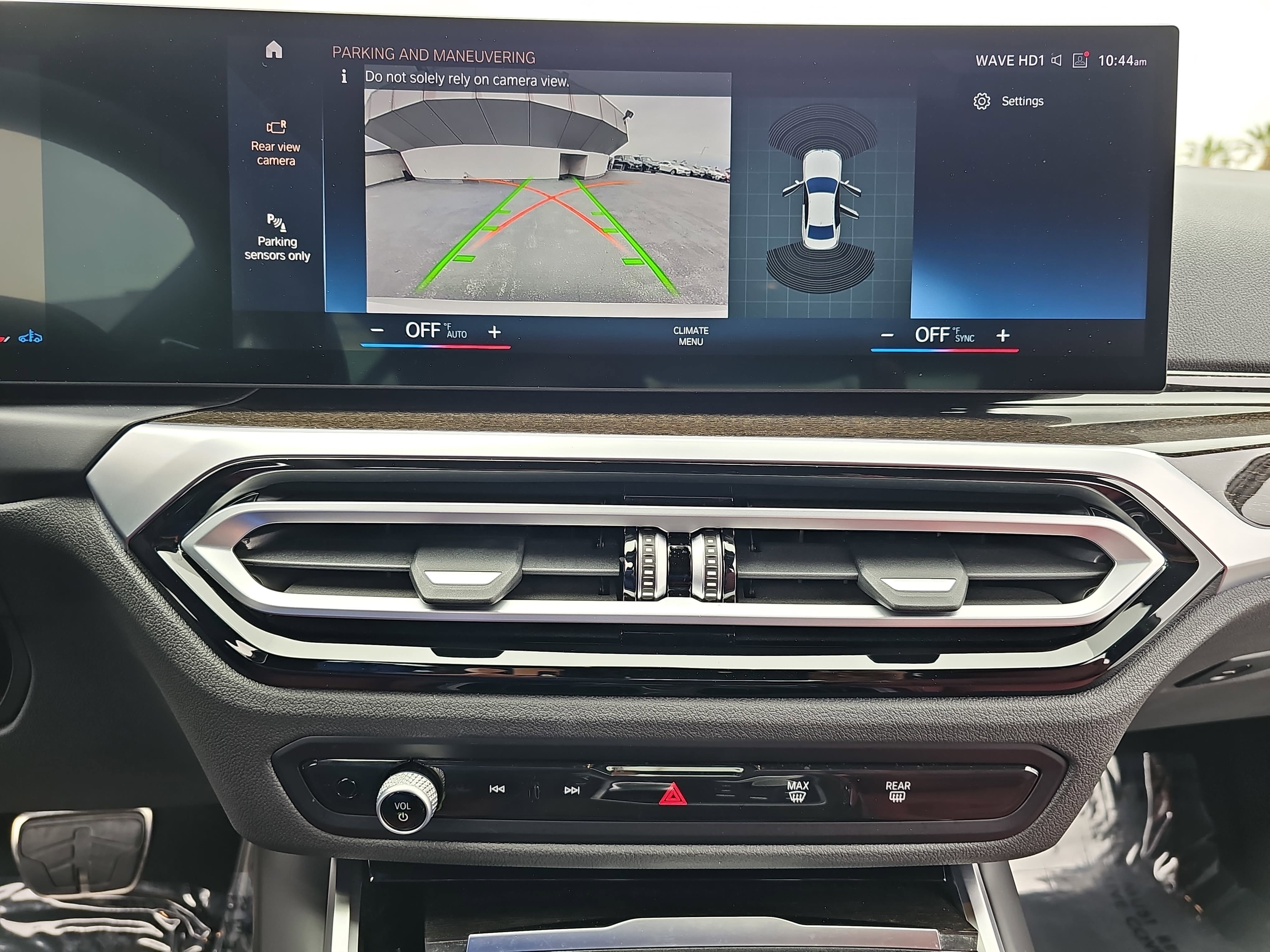 Used 2023 BMW 330i Sedan w/ M Sport Package image 22