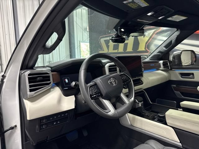 Used 2023 Toyota Sequoia Capstone AWD/4WD image 5