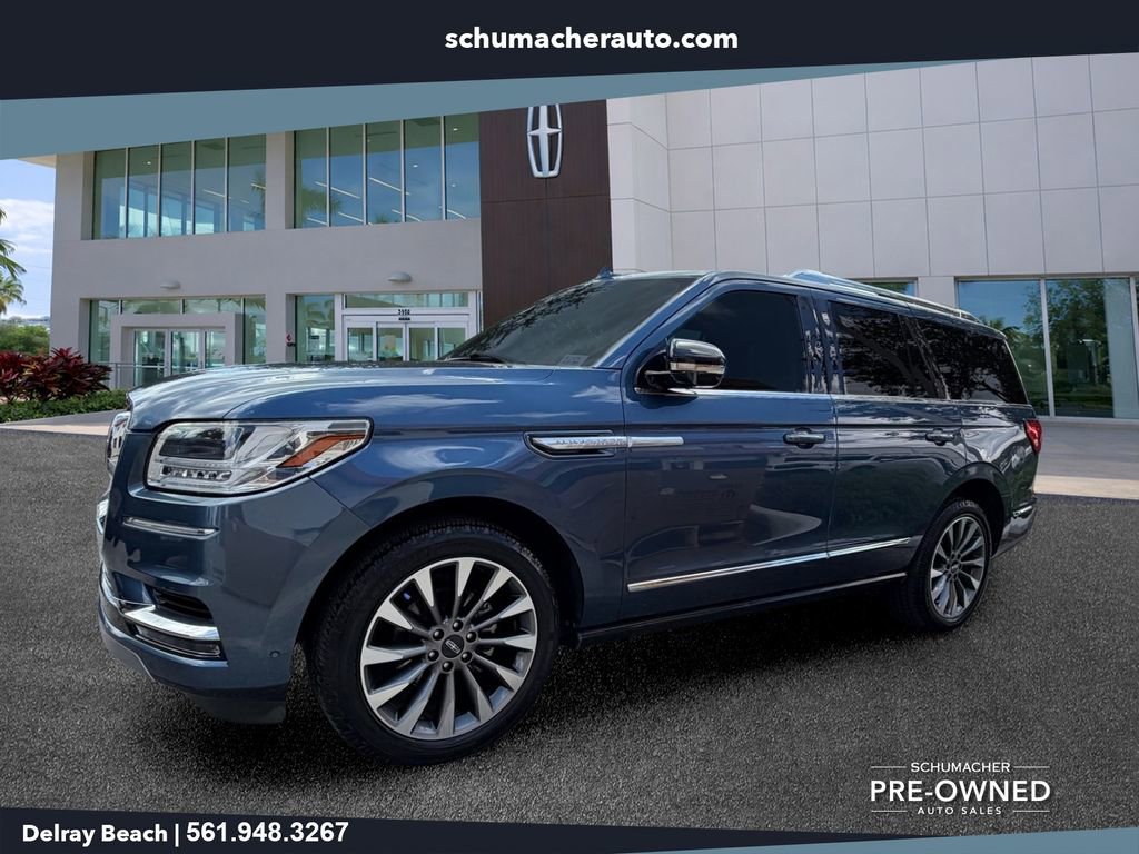 Used 2020 Lincoln Navigator Reserve w/ Cargo Convenience Package RWD image 3