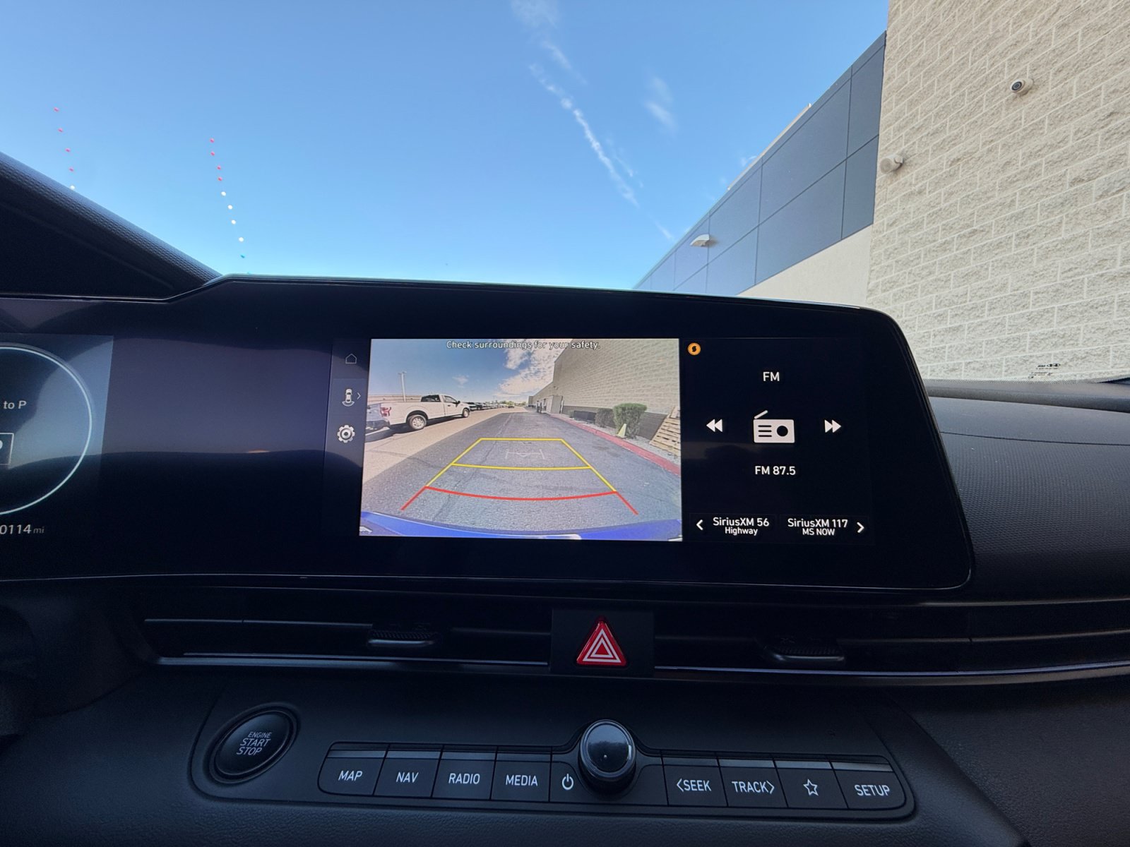Certified 2025 Hyundai Elantra SEL FWD image 29