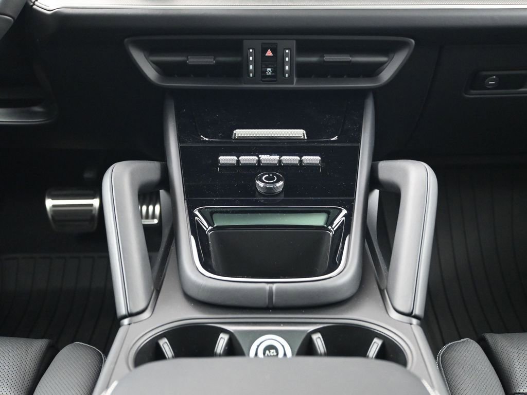 New 2026 Porsche Cayenne S image 10