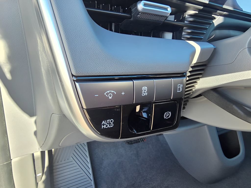 New 2026 Hyundai Ioniq 5 SE image 17