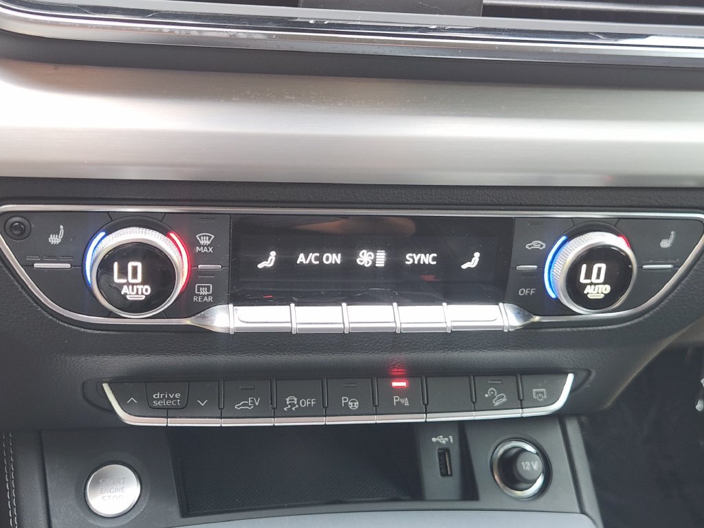 Certified 2023 Audi Q5 e Prestige w/ Prestige Package AWD/4WD image 24