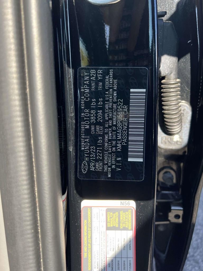 Certified 2023 Hyundai Elantra SEL w/ Preferred Accessory Package image 18