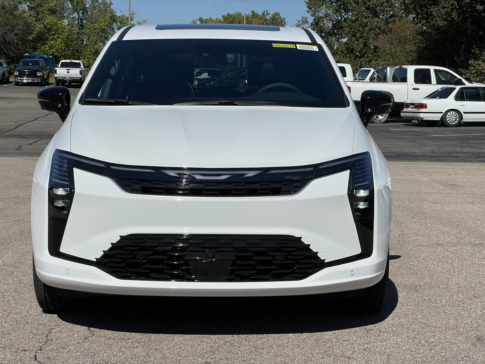 New 2027 Chrysler Pacifica Limited AWD/4WD image 47