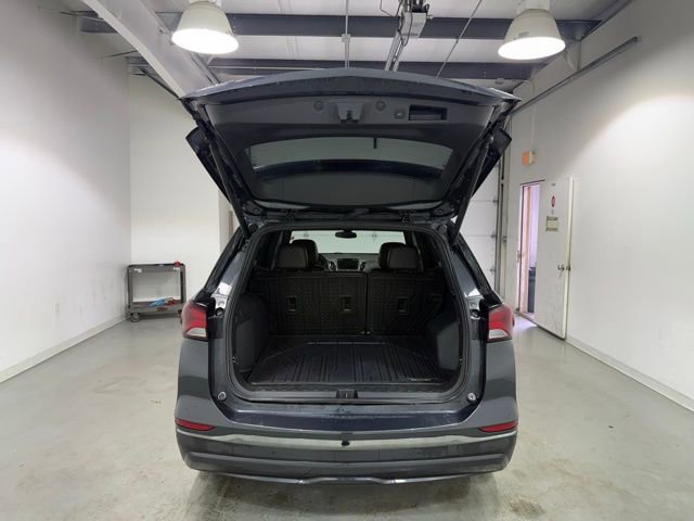Certified 2022 Chevrolet Equinox RS w/ RS Leather Package image 8