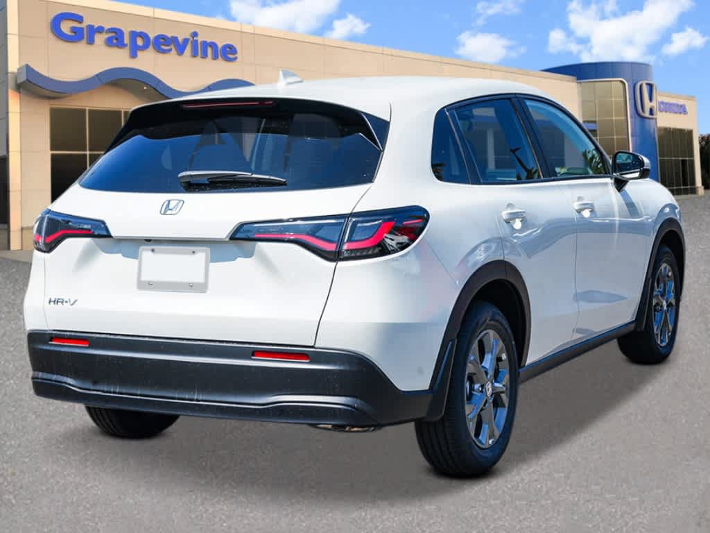 New 2027 Honda HR-V LX image 4