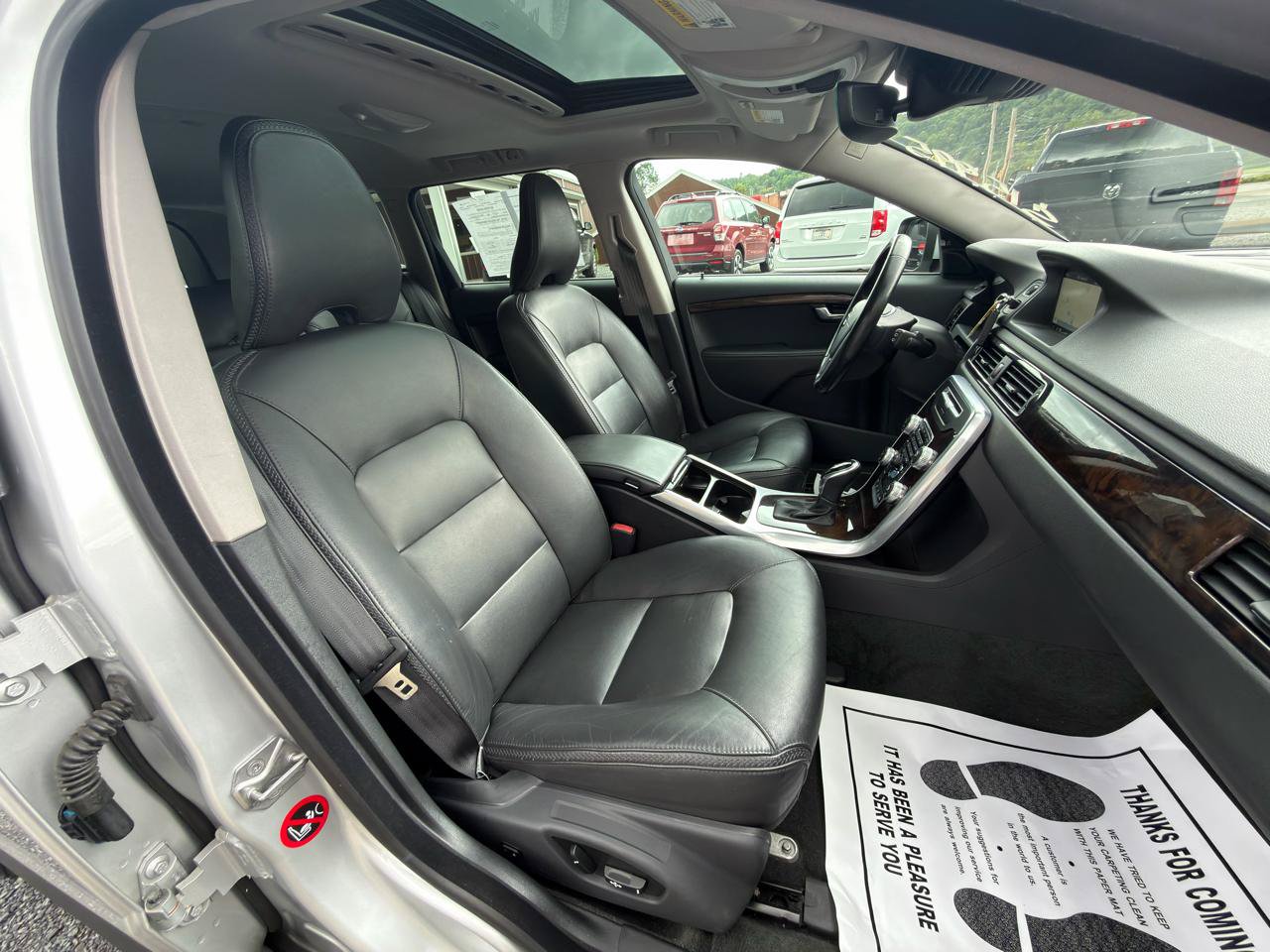 Used 2016 Volvo XC70 T5 Platinum w/ Climate Package AWD/4WD image 29