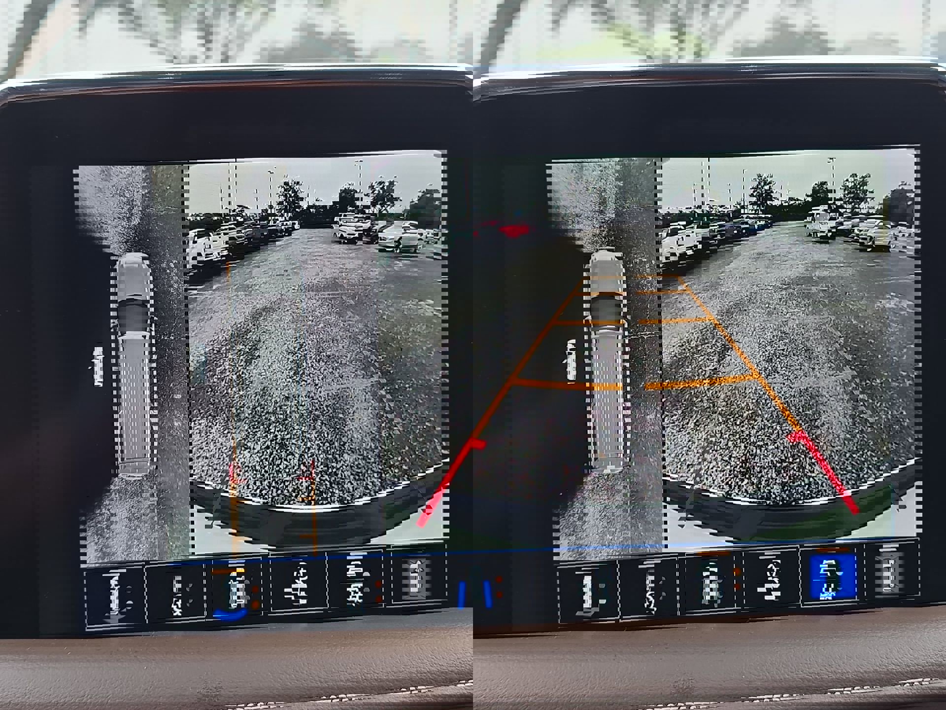 Used 2022 Chevrolet Tahoe High Country image 26