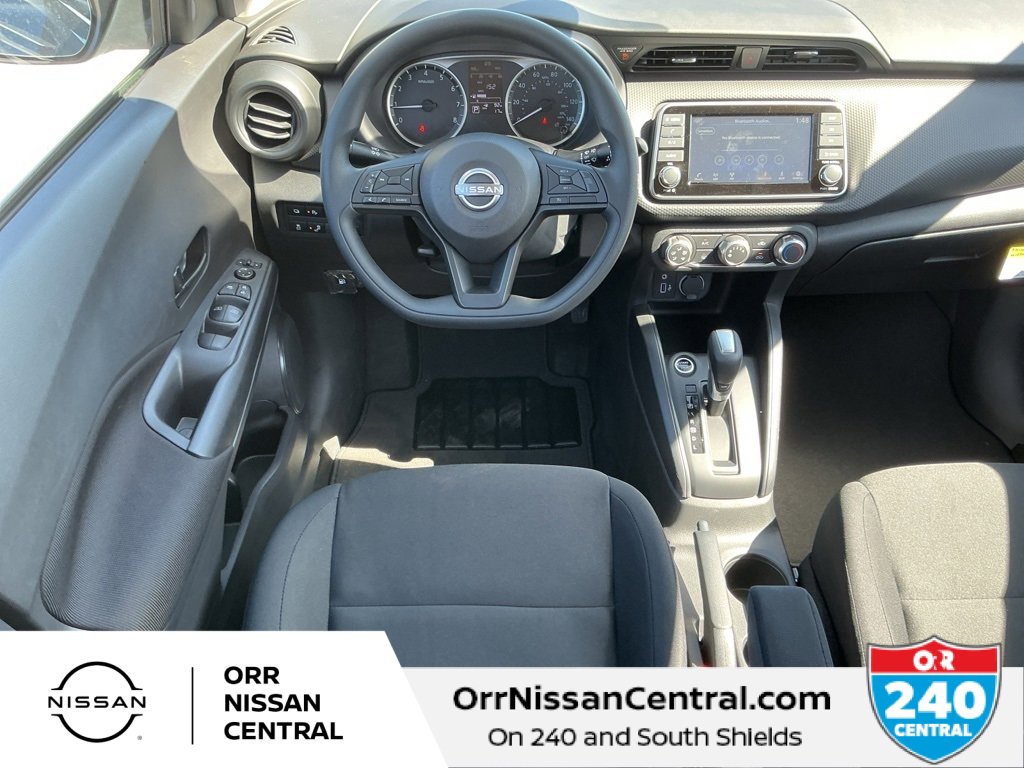 New 2025 Nissan Kicks Play S image 14