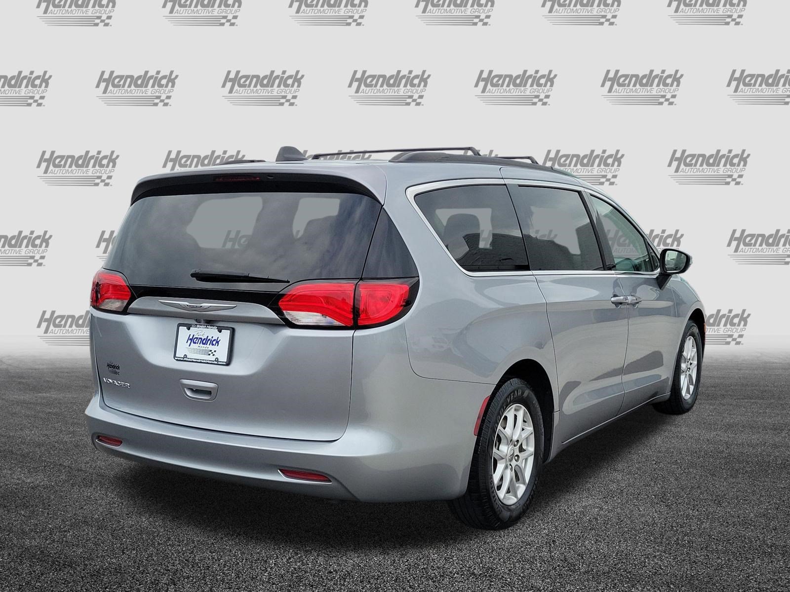 Used 2021 Chrysler Voyager Lxi FWD image 7