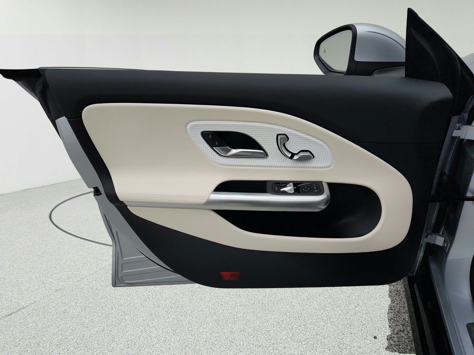 New 2027 Mercedes-Benz CLA 220 image 21