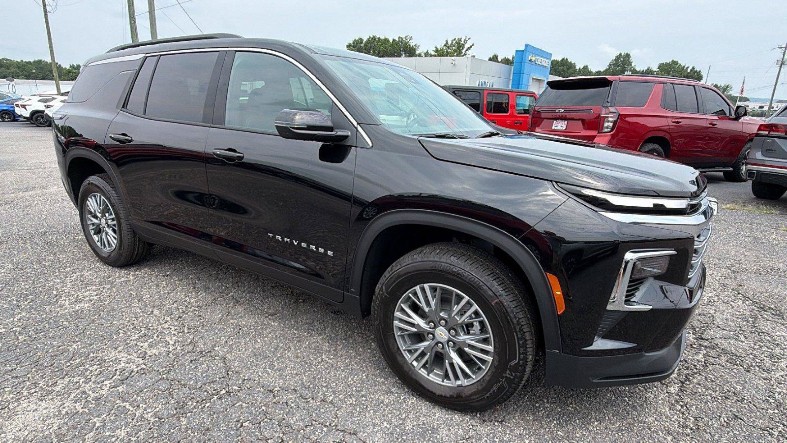 New 2026 Chevrolet Traverse LT FWD image 6