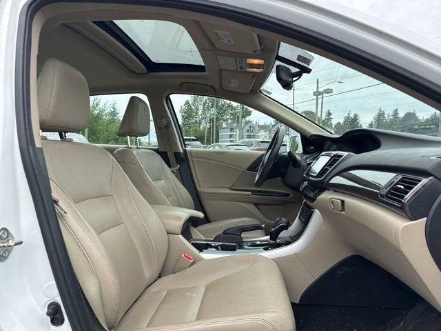 Used 2016 Honda Accord EX-L image 9